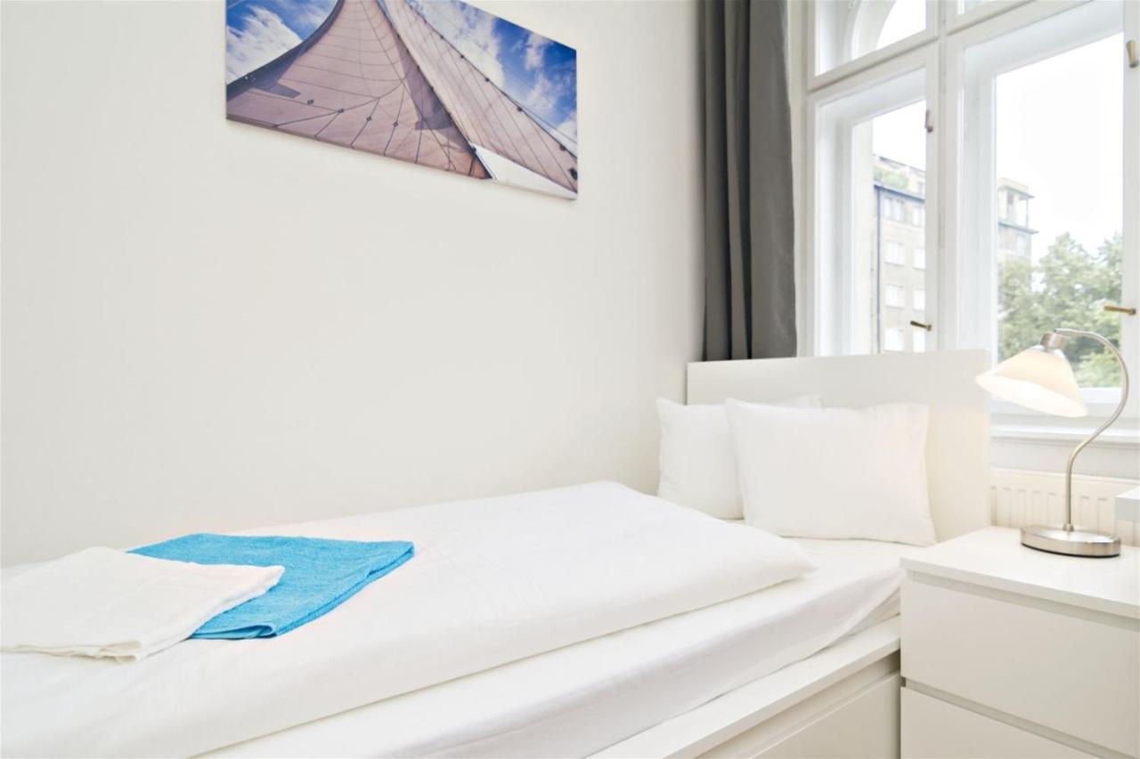 Apartments With 2 Bathrooms- 5 Minutes From Old Town - 102 M2 Prague Exterior photo