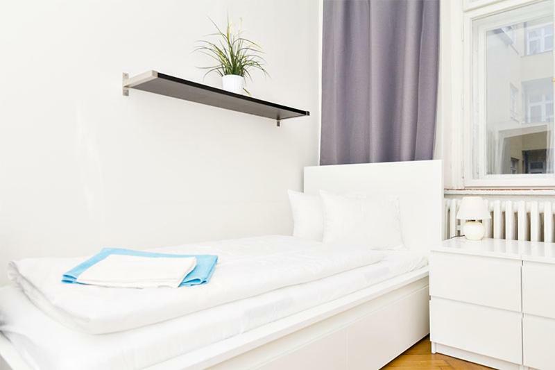 Apartments With 2 Bathrooms- 5 Minutes From Old Town - 102 M2 Prague Exterior photo